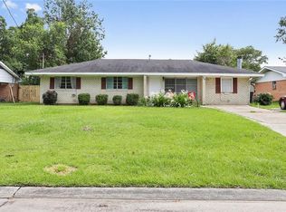 1035 Ann St, Westlake, LA 70669