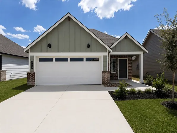 885 Lady Bird Ln, College Station, TX 77845