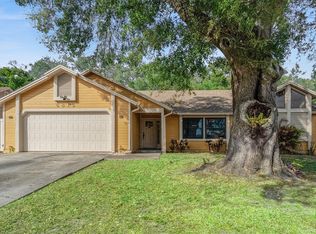 6815 Crescent Ridge Rd, Orlando, FL 32810