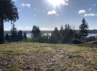 624 S Constitution Ave W, Bremerton, WA 98312