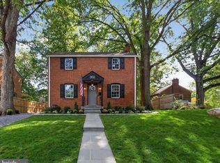 302 Penwood Rd, Silver Spring, MD 20901