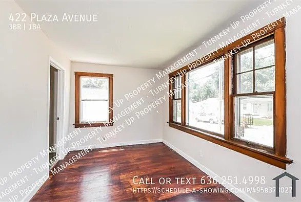 422 Plaza Ave — Photo 8