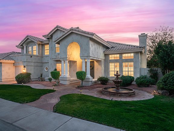 3rd image of 1467 E AMBERWOOD Drive