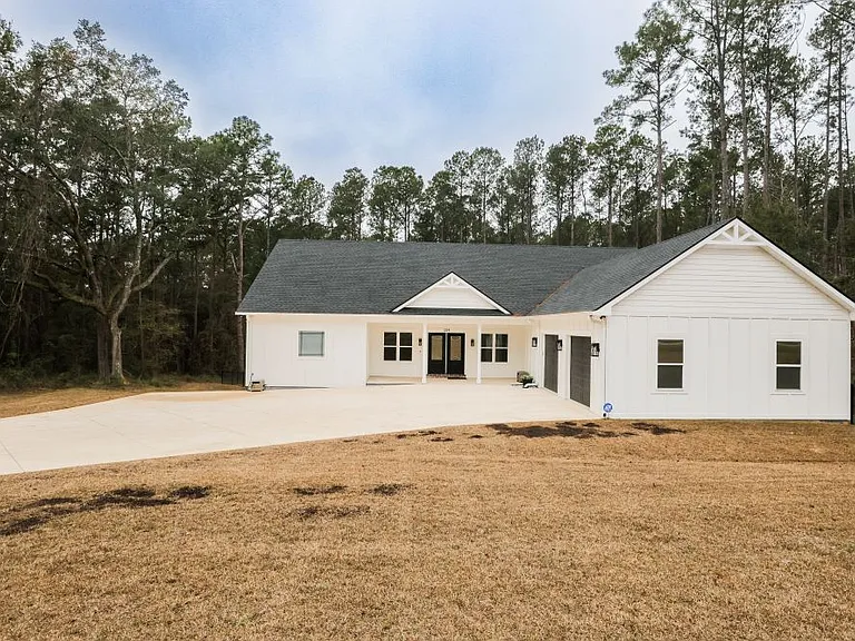 204 Blackberry Ln — Photo 42