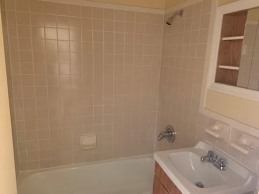 Rented by Oxford Property Group | media 3