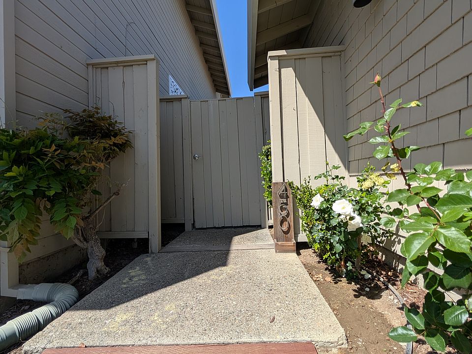 2nd image of 450 Ridgemark Dr