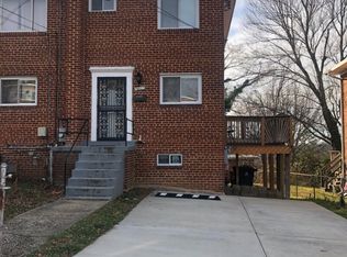 3500 Dixon St, Temple Hills, MD 20748