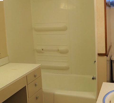 5th image of 2607 Glenwood Ln APT 1