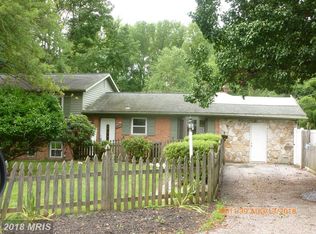 2405 Dorchester Rd, Upper Marlboro, MD 20774