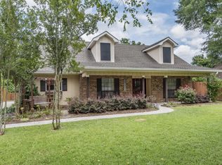 202 Longwood Dr, Lafayette, LA 70508