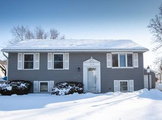 3426 Leonard St, La Crosse, WI 54601