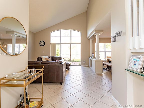 4th image of 16593 NW 9th Ct