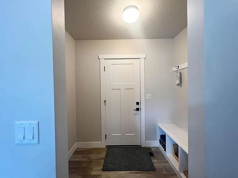 11391 S Mapleside Ln — Photo 15
