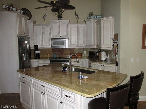 4th image of 12180 Siesta Dr #8