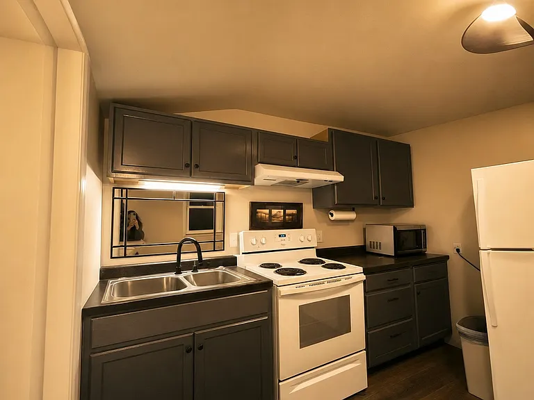 19 S Crawford St #19 — Photo 12