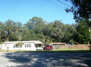 104 Shara Ln, Satsuma, FL 32189