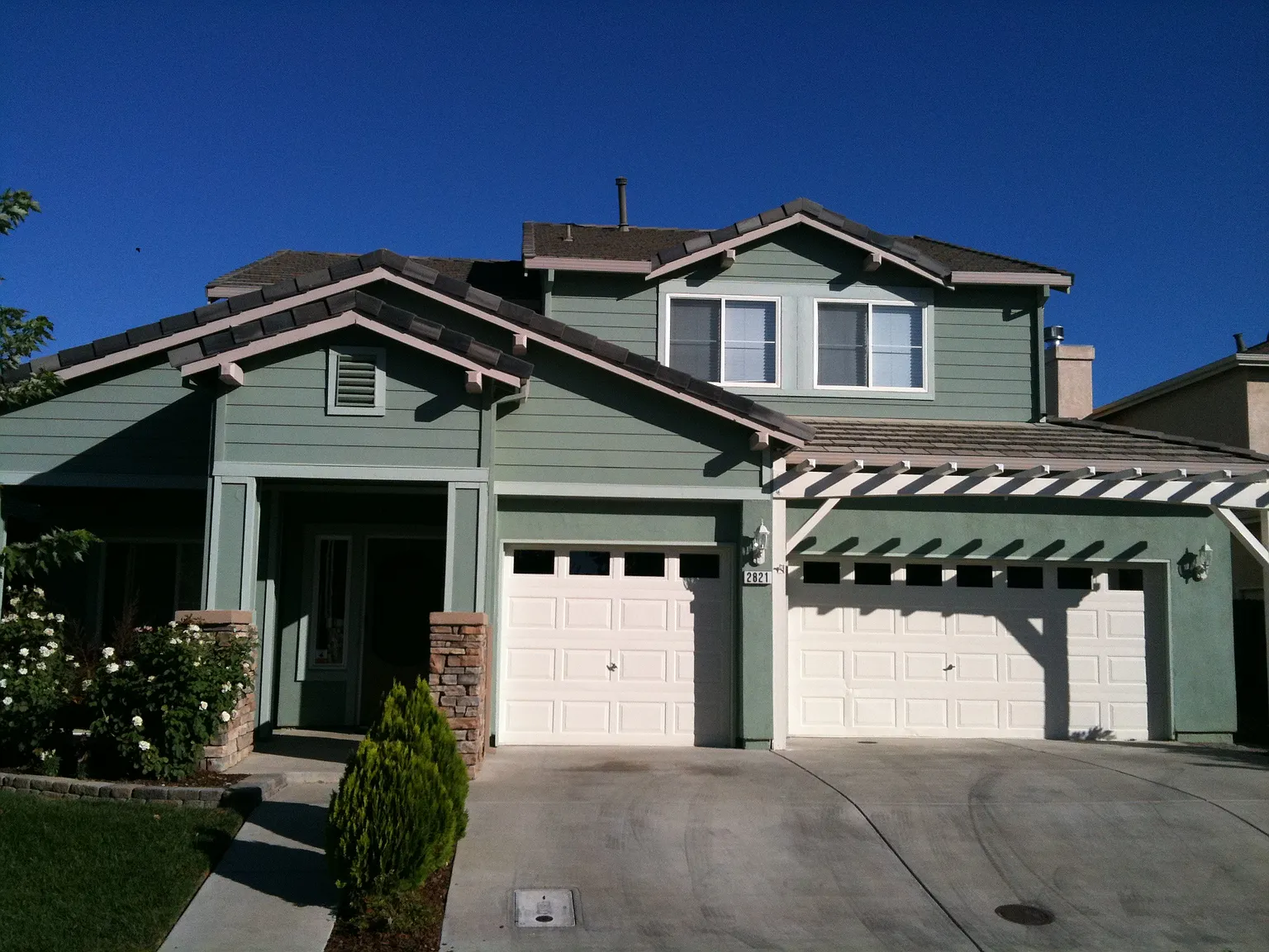 2821 Bellows St photo 1