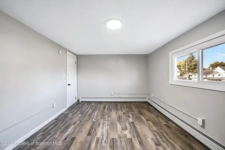 333 Oak St — Photo 10