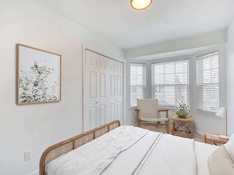 Experience serenity and comfort in this beautifully lit bedroom. Experience serenity and comfort in this beautifully lit bedroom.