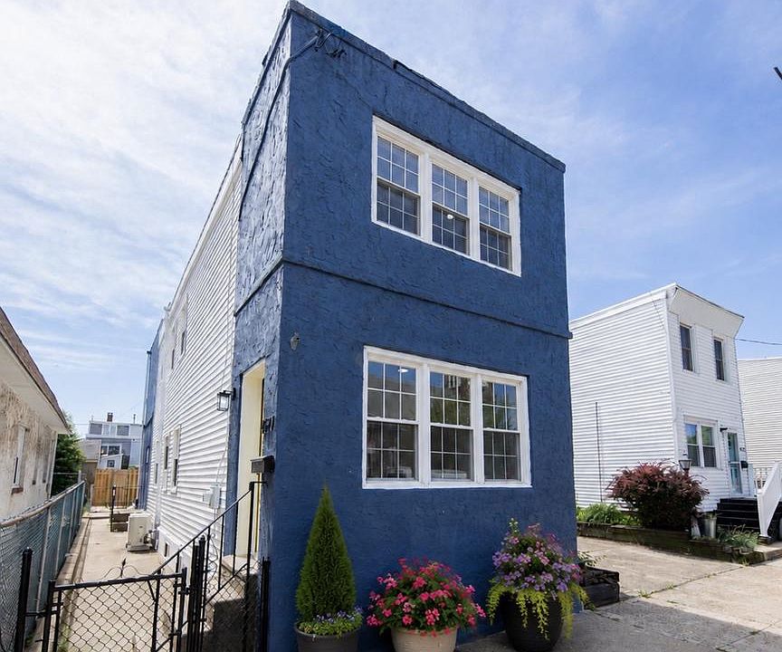 1st image of 4627 Edgemont St