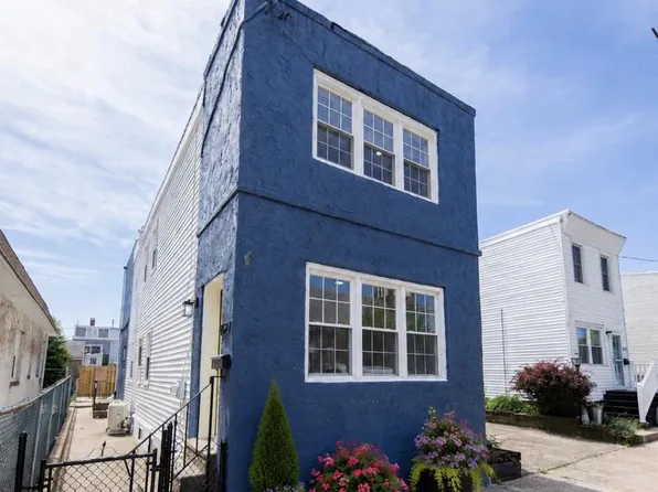 4627 Edgemont St, Philadelphia, PA 19137