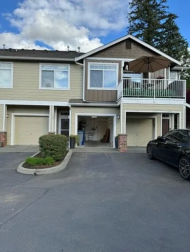 729 241st Ln SE Photo 1