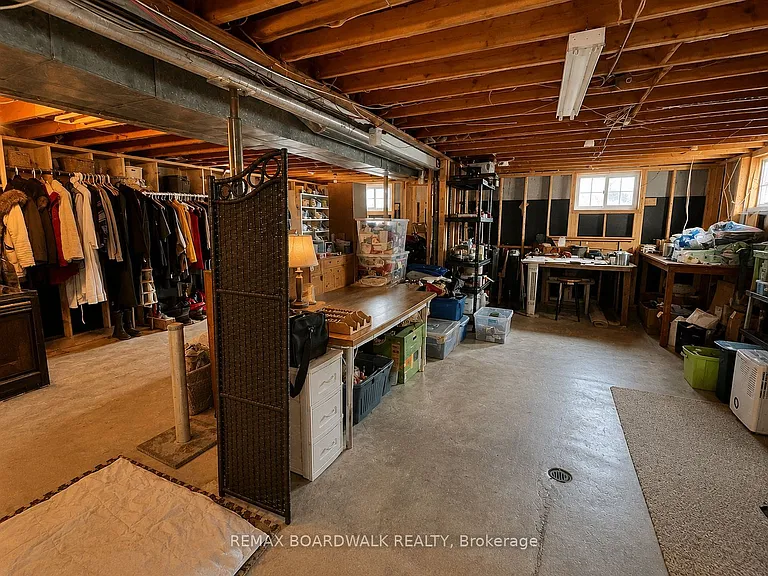 625 Clarke Ave — Photo 11