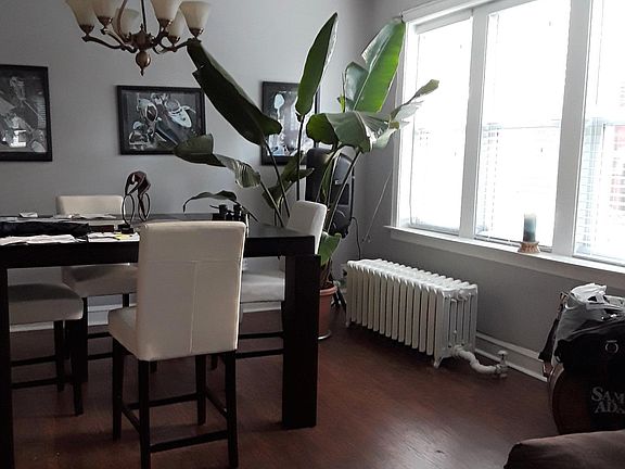 3rd image of 3921 N Lamon Ave #1
