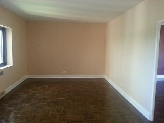 3rd image of 5056 N Marine Dr #4D