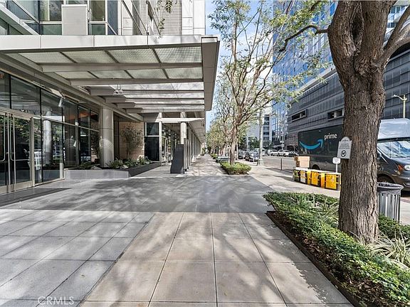 5th image of 1155 S Grand Ave APT 816