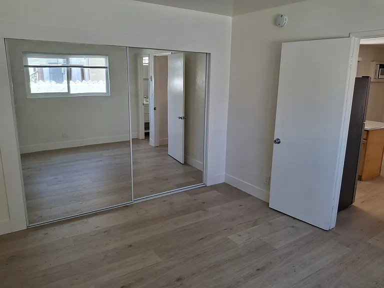 3341 Grim Ave #3 — Photo 12
