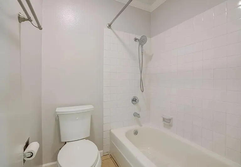 355 Half Moon Ln #2 — Photo 9