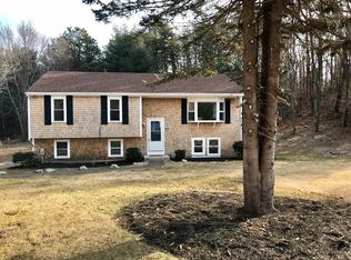 21 Charlotte Dr, Plymouth, MA 02360