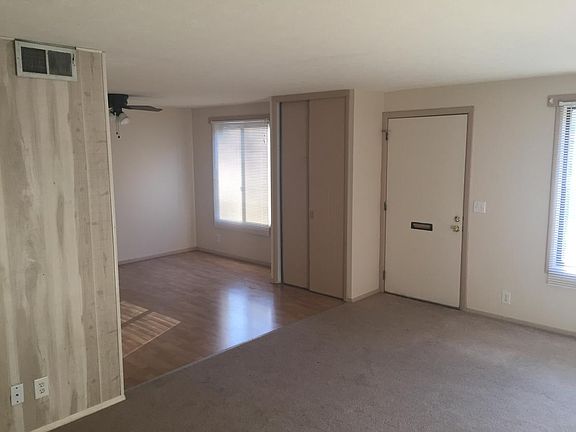 3rd image of 1651 Mentor Ave APT 1806