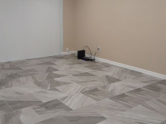 4th image of 7252 Balboa Dr #7252