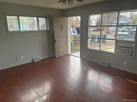 3rd image of 1608 Kingston St