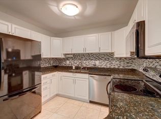 4450 Gray Rd, Deforest, WI 53532