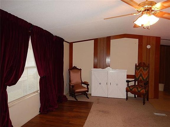 3rd image of 4314 Elmwood Ct
