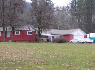 6810 Hugo Rd, Grants Pass, OR 97526