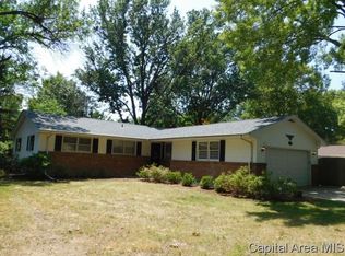 106 Exmore Dr, Springfield, IL 62704