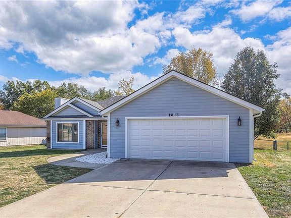 2nd image of 1013 Rock Creek Ln