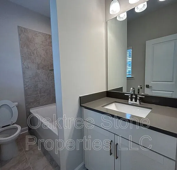 1967 Hollywood Rd NW — Photo 46