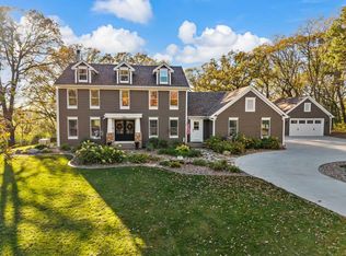 2300 Overlook Ct N, Stillwater, MN 55082