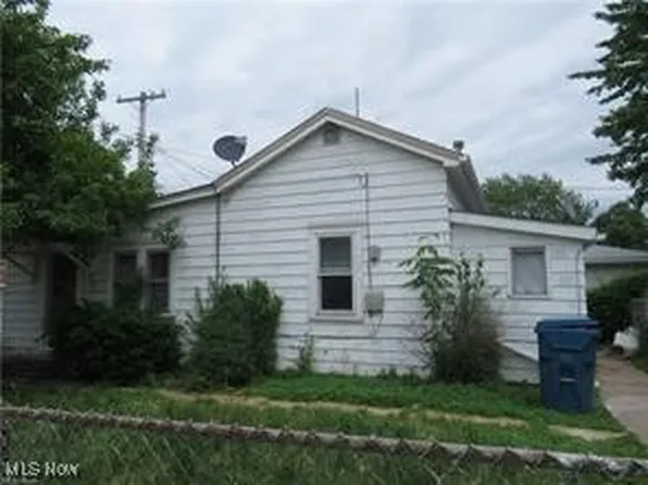 5010 Russell Ave, Parma, OH 44134