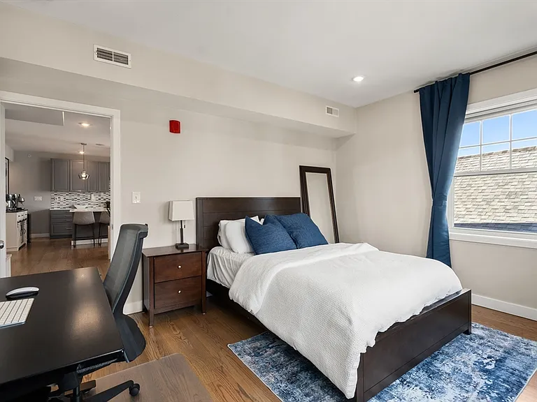 47 Sargent St #5 — Photo 16