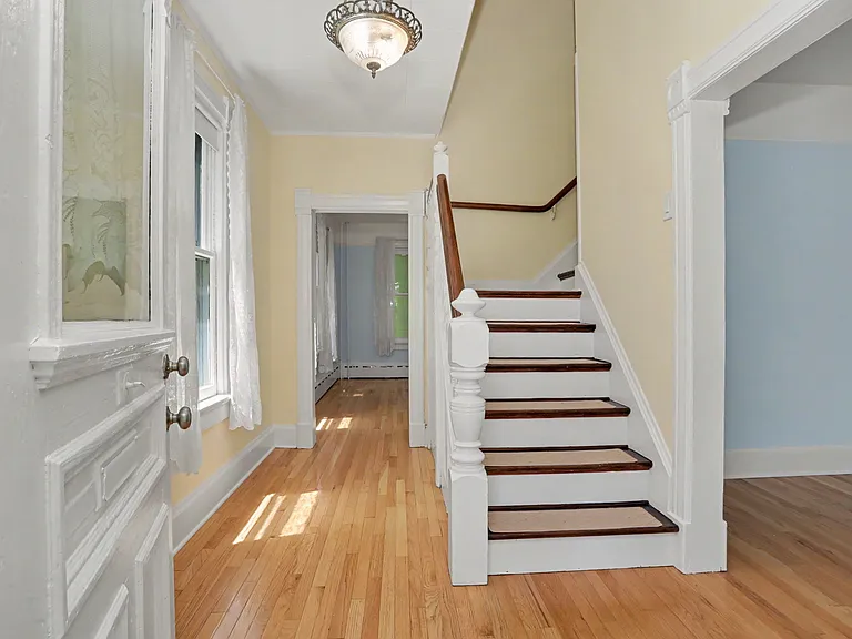 71 Grand St — Photo 3