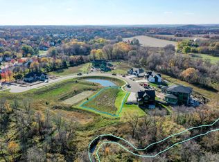 1469 Serenity Ct, Sun Prairie, WI 53590
