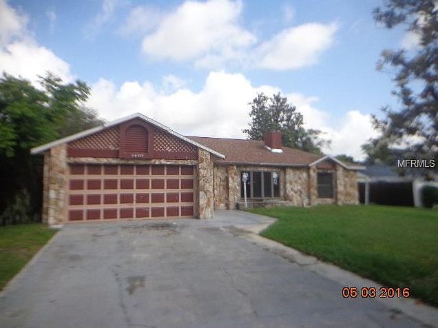 1st image of 3440 Pineridge Cir