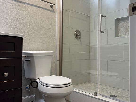 5th image of 454 Owl Dr #15