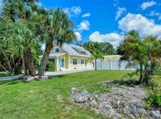 1717 Rita St, Sarasota, FL 34231